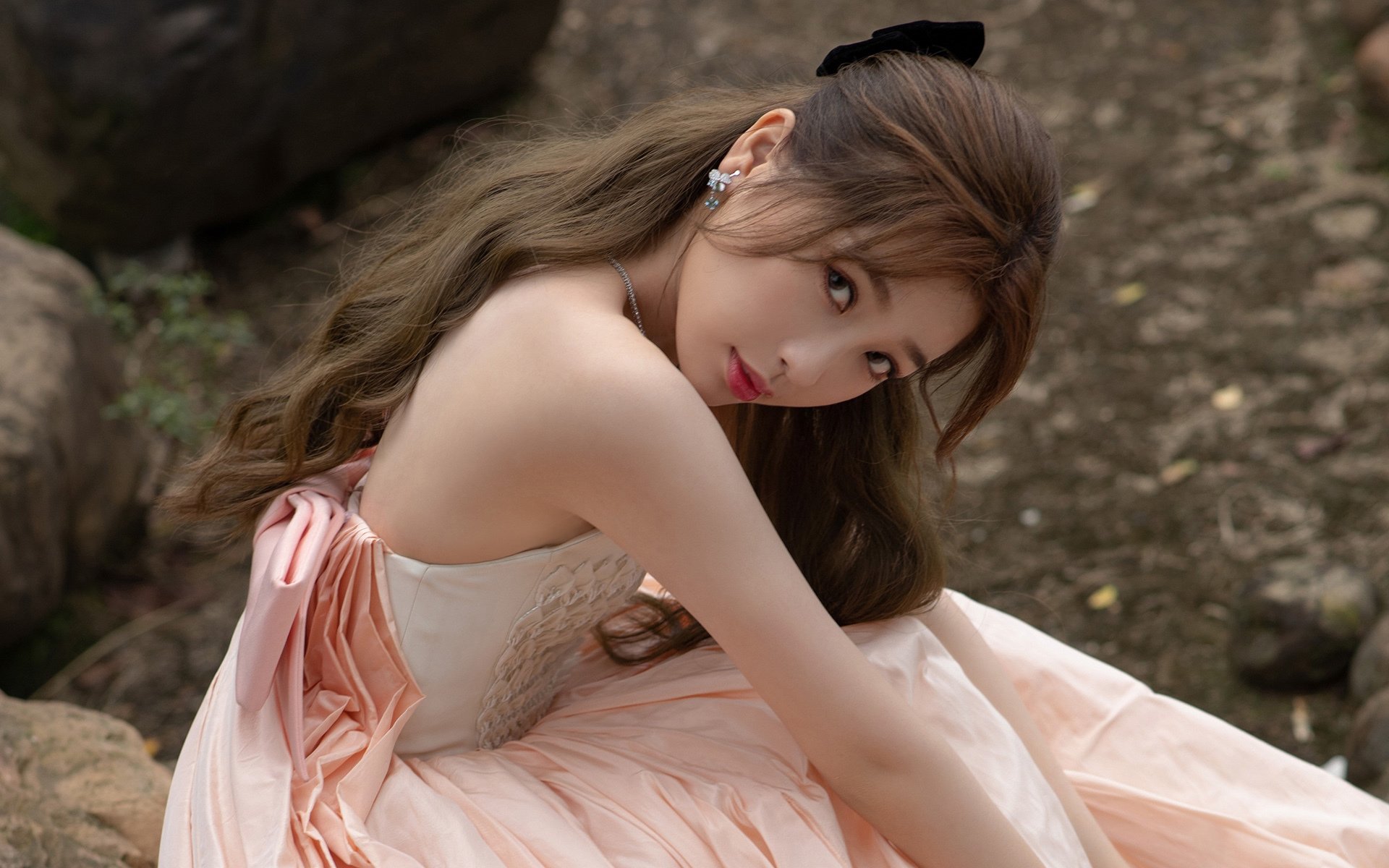 爱游戏官方-国际马术比赛，骑士与马匹的优雅舞蹈，骑马比赛的视频